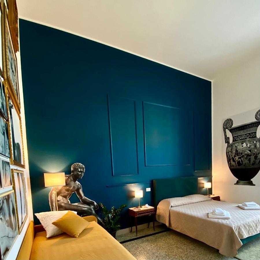 Monart Hospitality Cavour Bed & Breakfast Naples Exterior photo